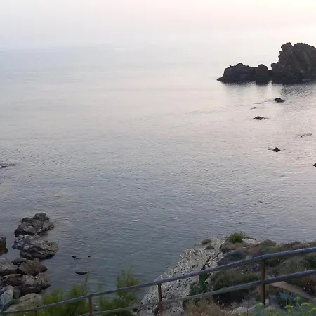 Casa vacanze Casa Erbì Torre dei Corsari